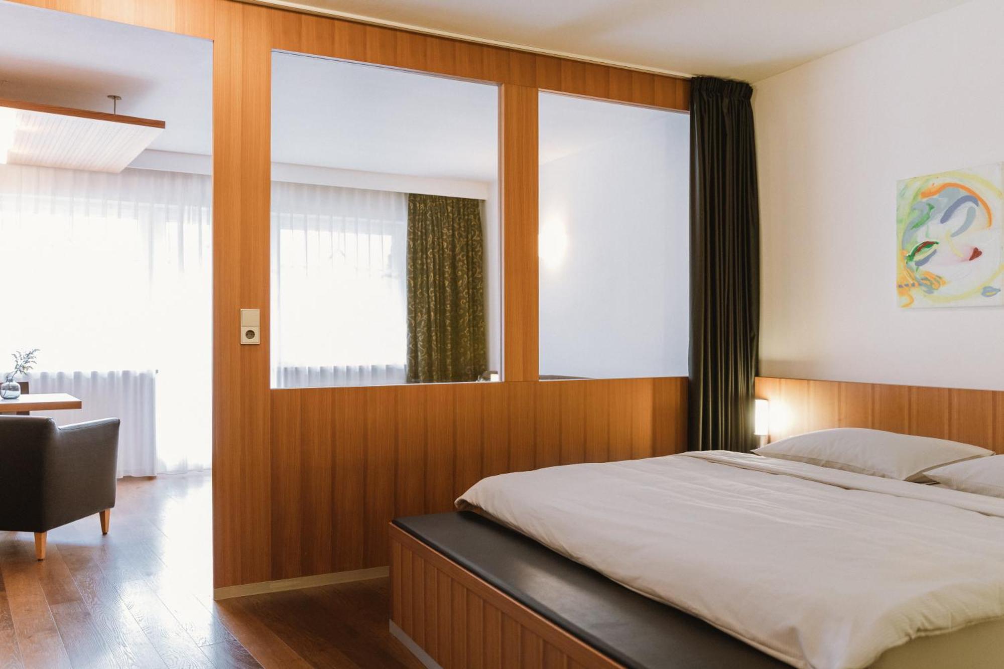 Lindenhof Pure Luxury & Spa Dolcevita Resort Naturns Zimmer foto