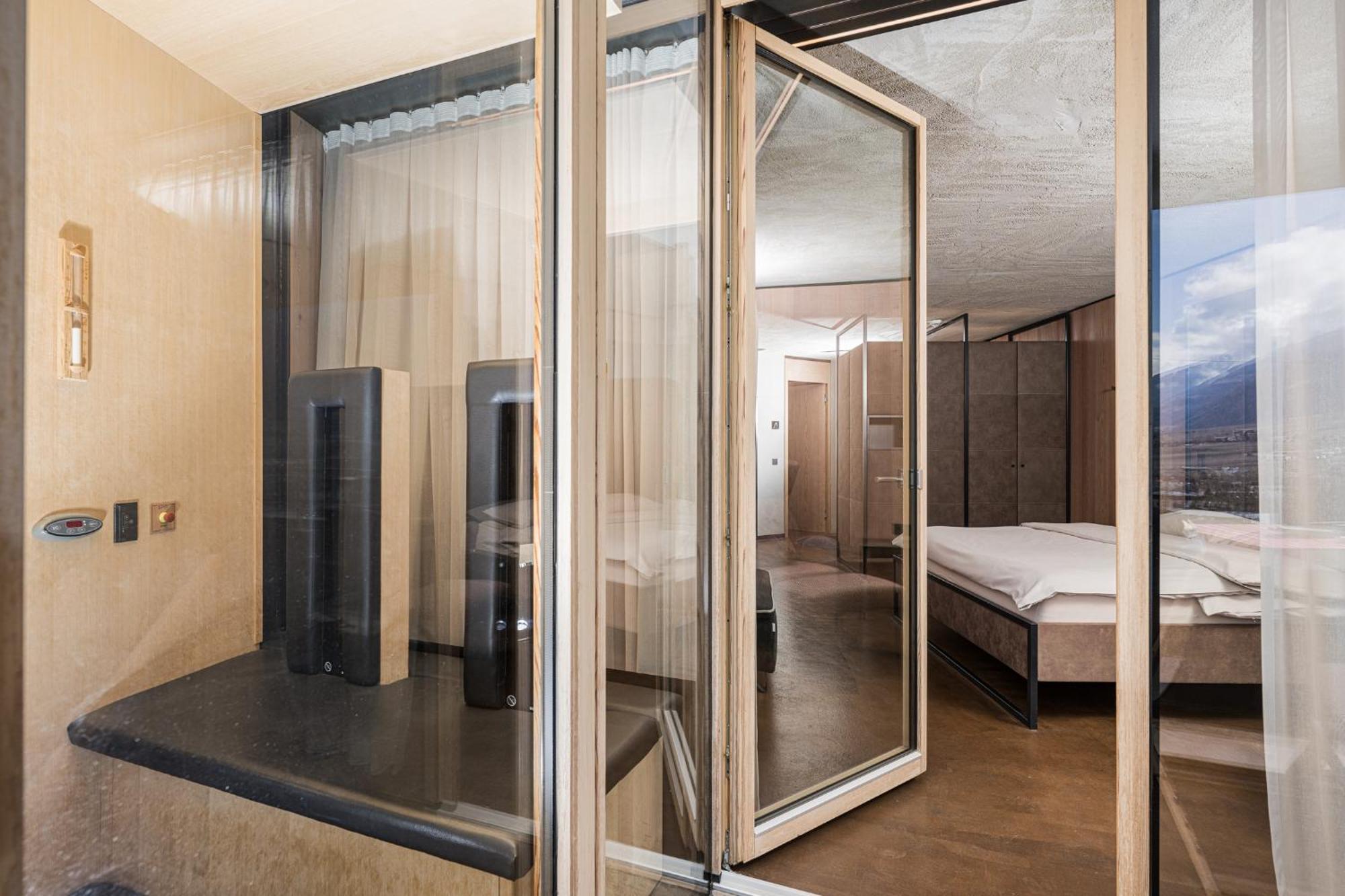 Lindenhof Pure Luxury & Spa Dolcevita Resort Naturns Exterior foto